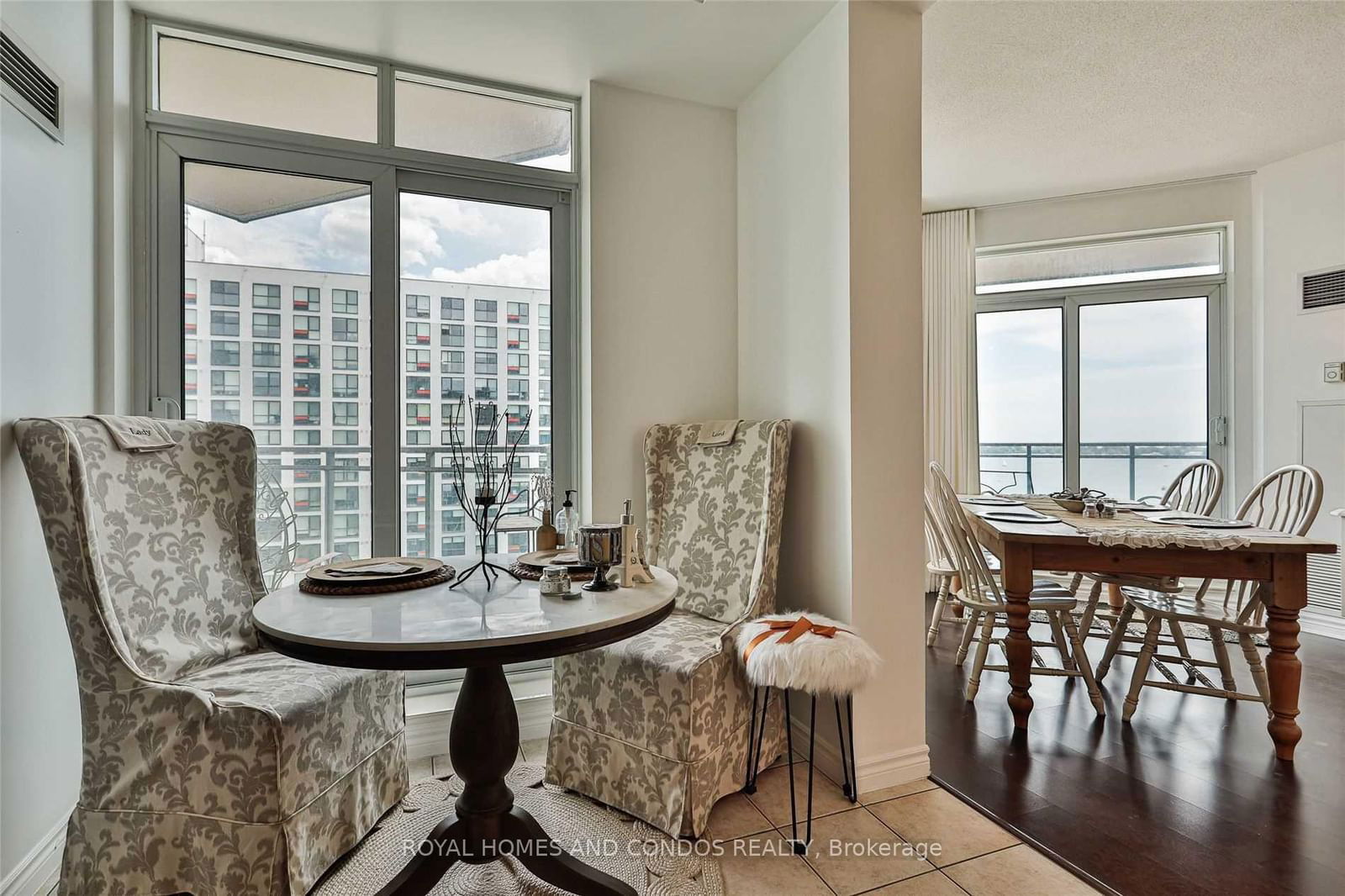 410 Queens Quay W, unit Lph6 for sale