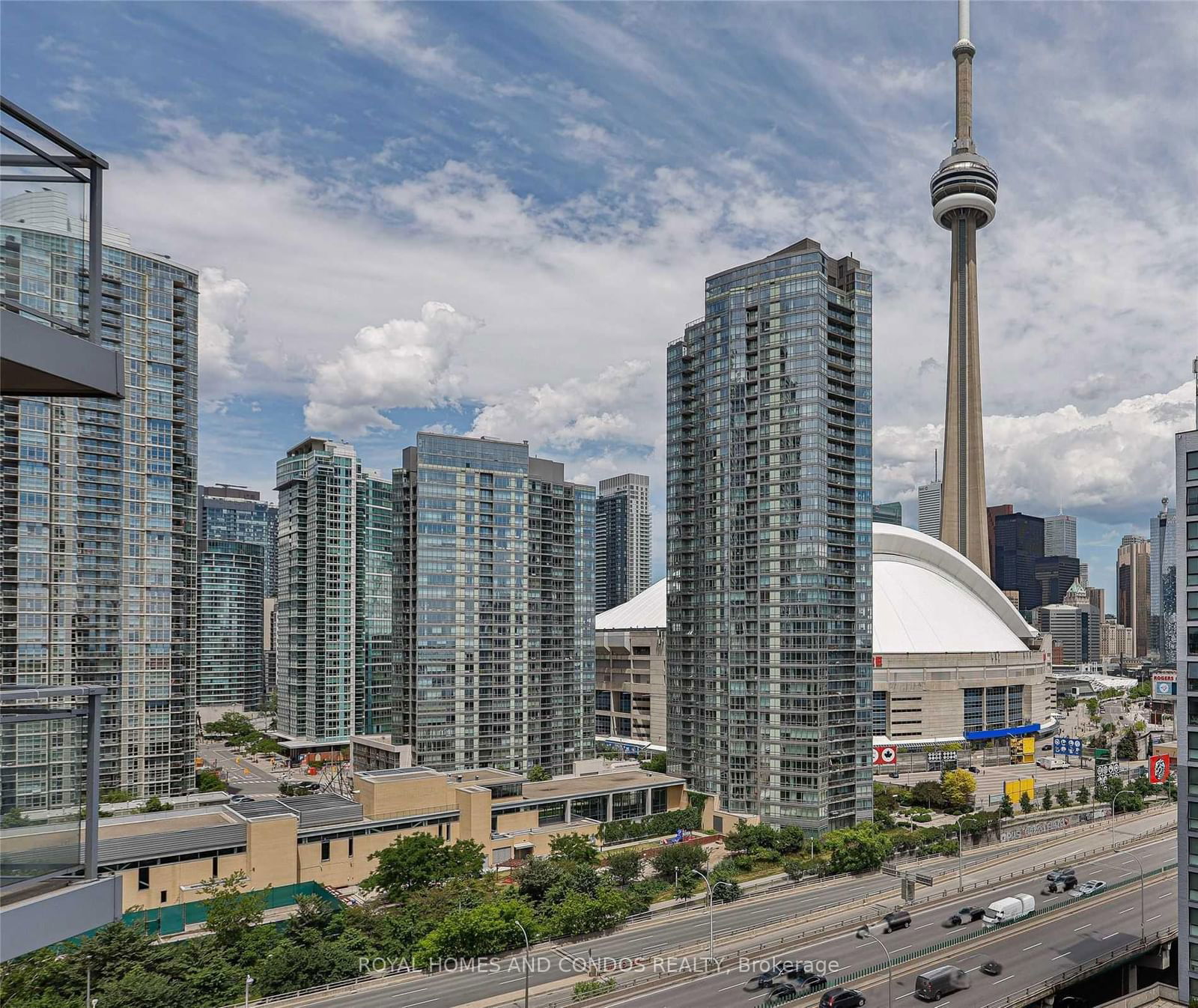 410 Queens Quay W, unit Lph6 for sale