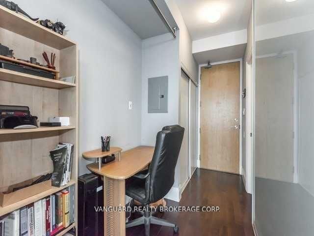 33 Mill St, unit 2403 for rent