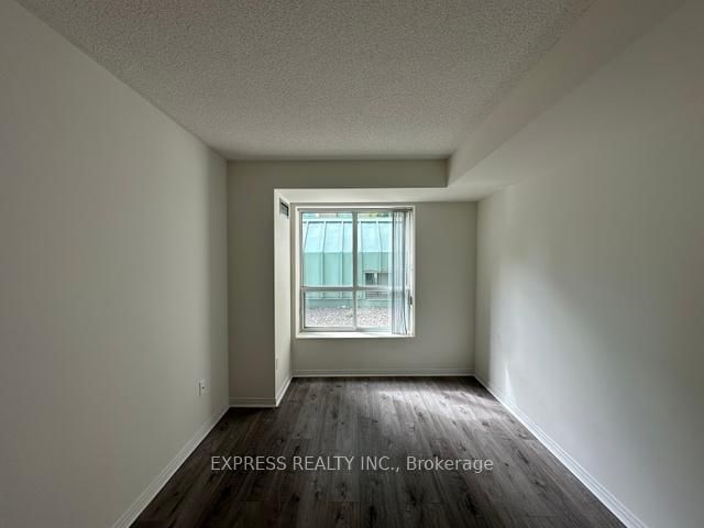 39 Pemberton Ave, unit 215 for rent