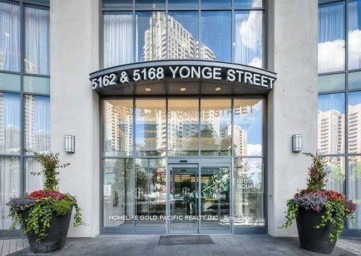 5162 Yonge St, unit 906 for rent