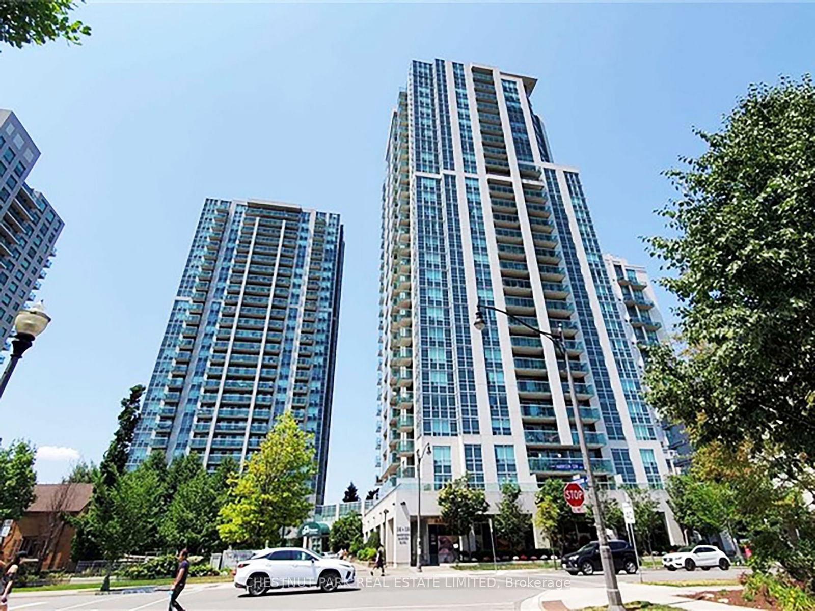 18 Harrison Garden Blvd, unit 2504 for rent