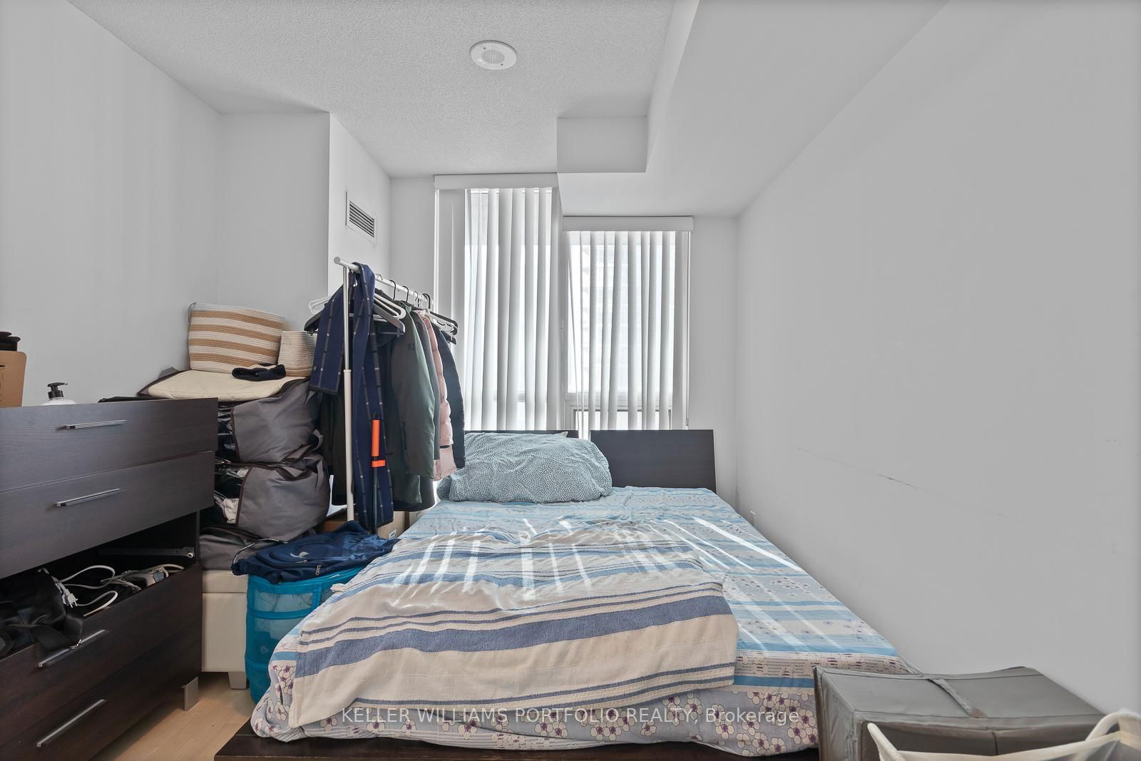 16 Yonge St, unit 1603 for rent