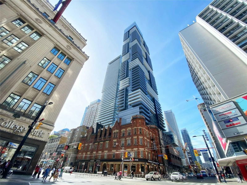 7 Grenville St, unit 3206 for rent