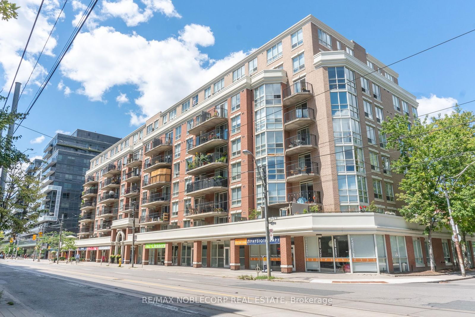 Massey Square Condos, Downtown, Toronto