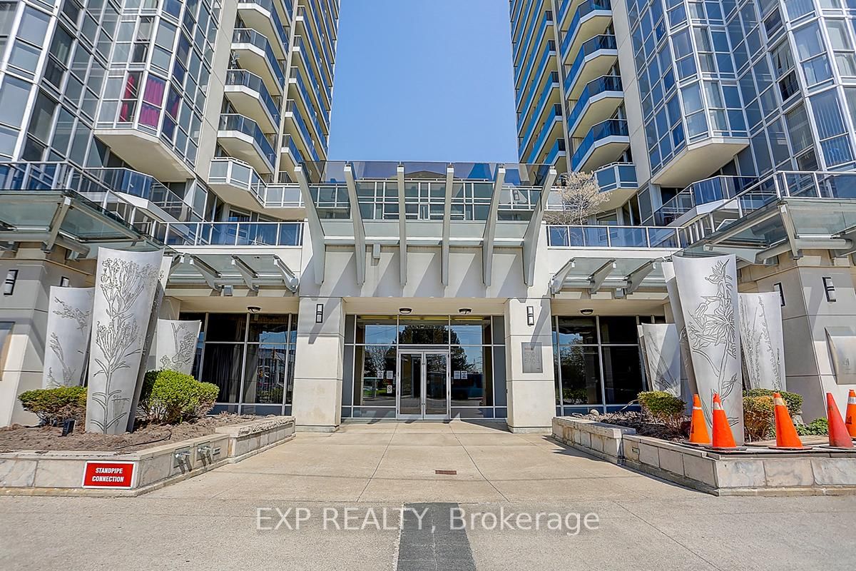 5793 Yonge St, unit 1602 for sale