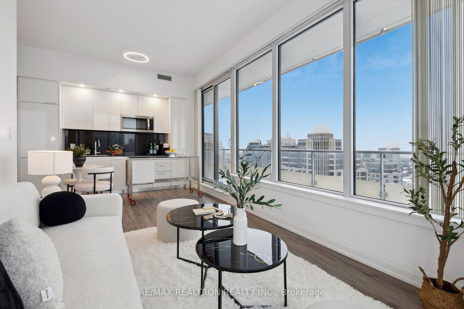 75 Canterbury Pl, unit PH501 for sale