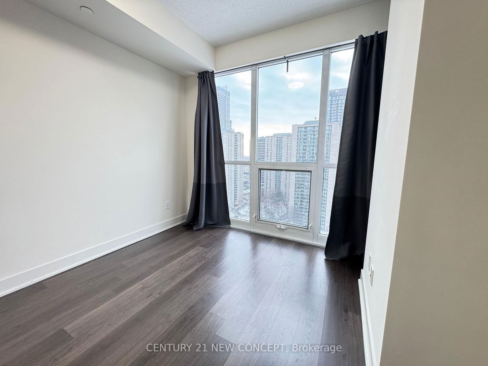 88 Sheppard Ave E, unit 2106 for sale