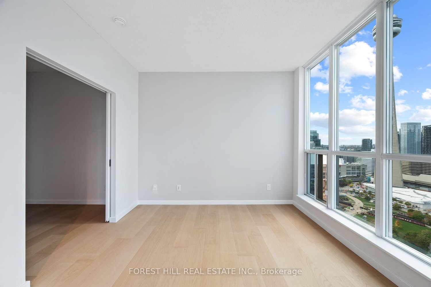 208 Queens Quay Blvd W, unit 3512 for sale