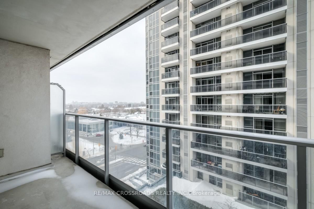 5791 Yonge St, unit 907 for sale