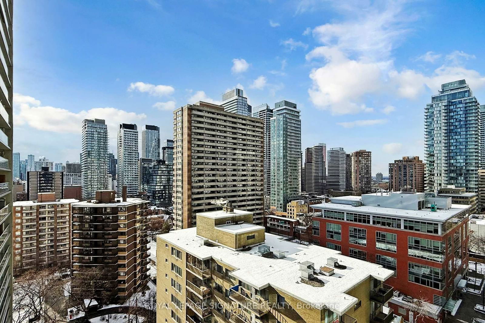 55 Charles St E, unit 1303 for sale