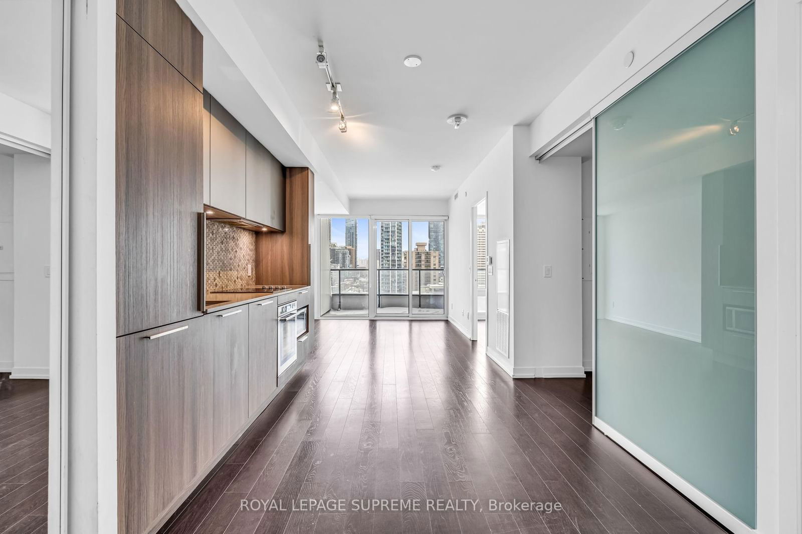 85 Wood St, unit 1711 for sale