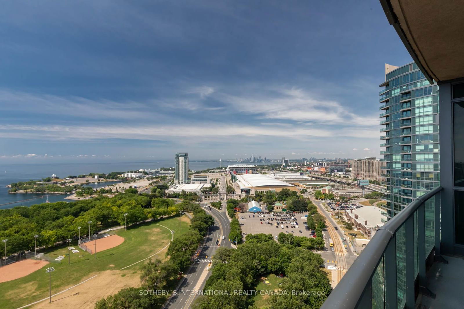 215 Fort York Blvd, unit 2904 for rent