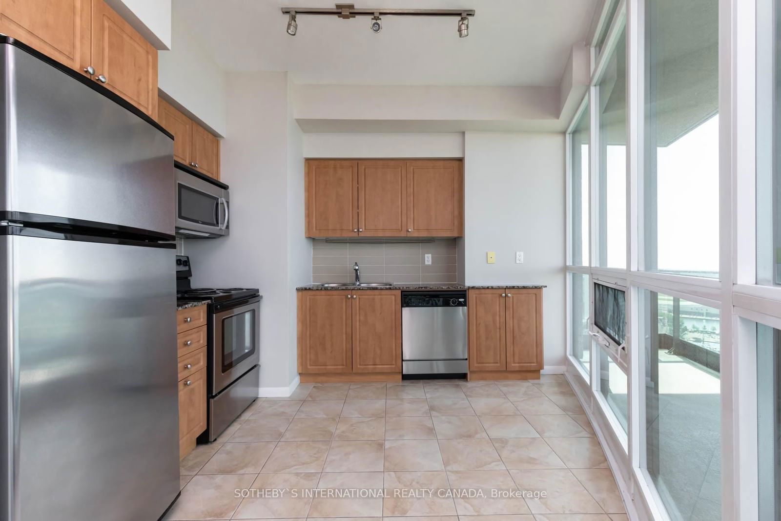 215 Fort York Blvd, unit 2904 for rent