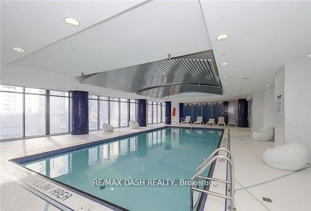 5162 Yonge St, unit 2512 for rent