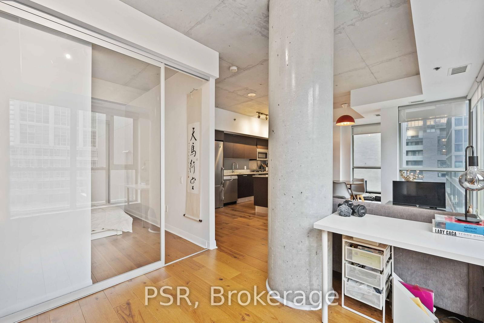 375 King St W, unit 404 for rent