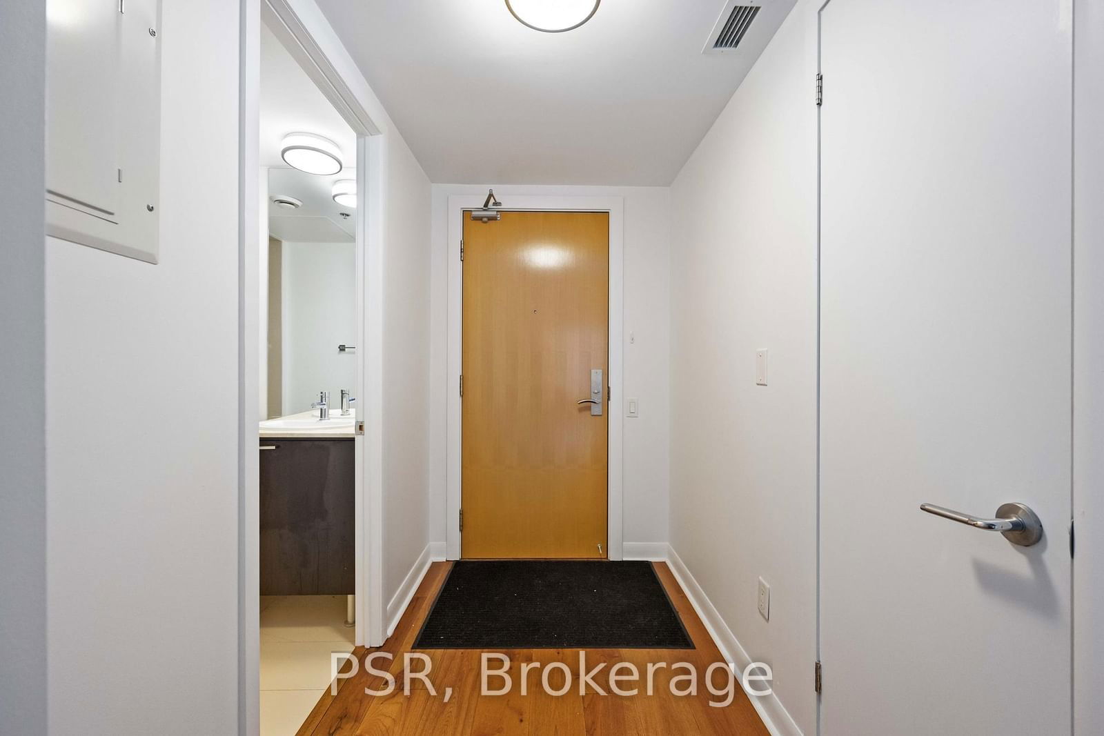 375 King St W, unit 404 for rent