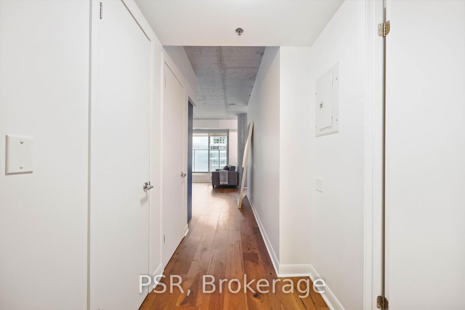 375 King St W, unit 404 for rent