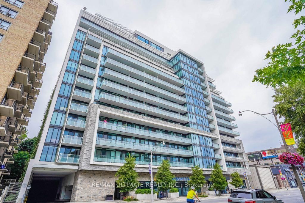 3018 Yonge St, unit 812 for rent