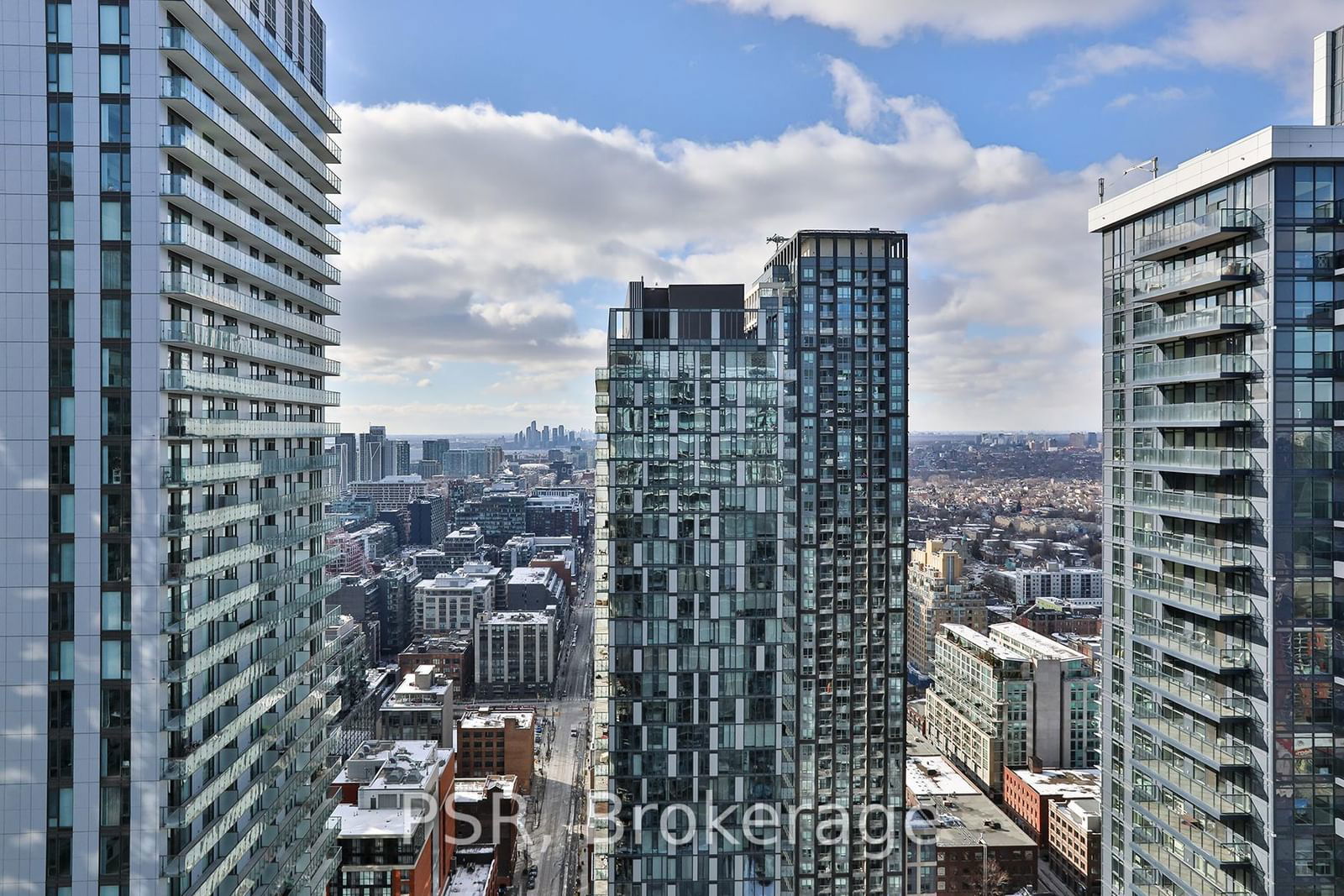 290 Adelaide St W, unit 3811 for sale