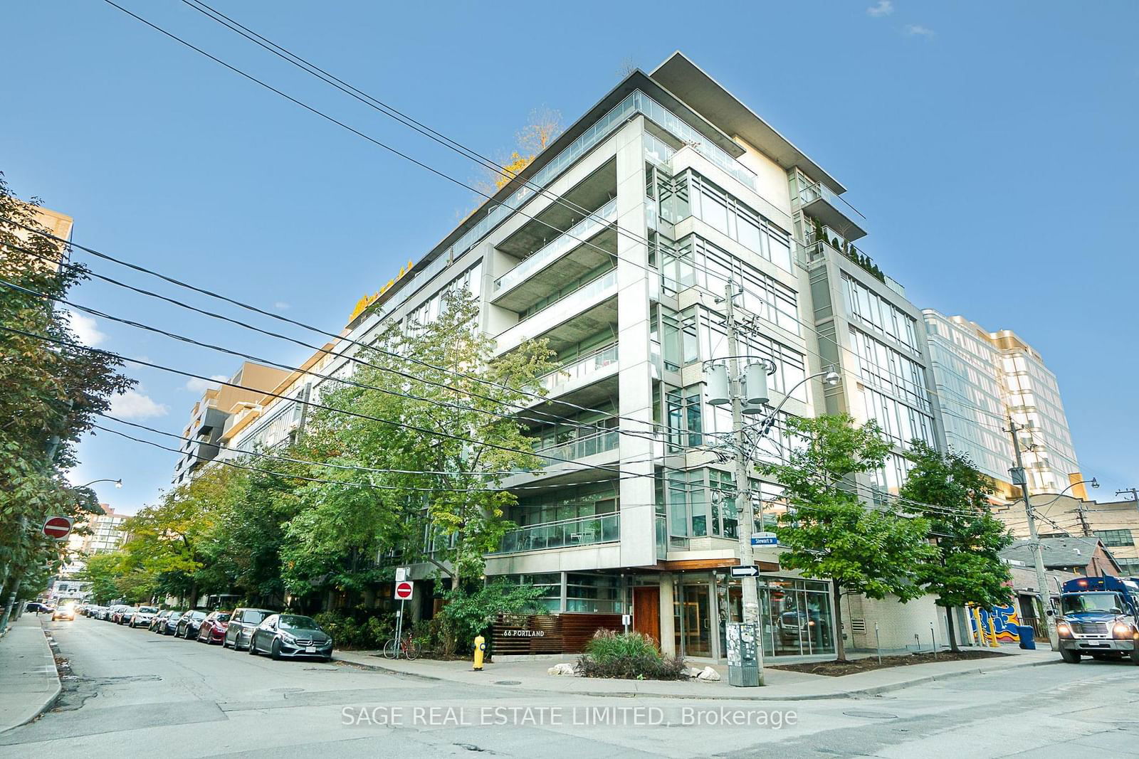 66 Portland St, unit 305 for rent