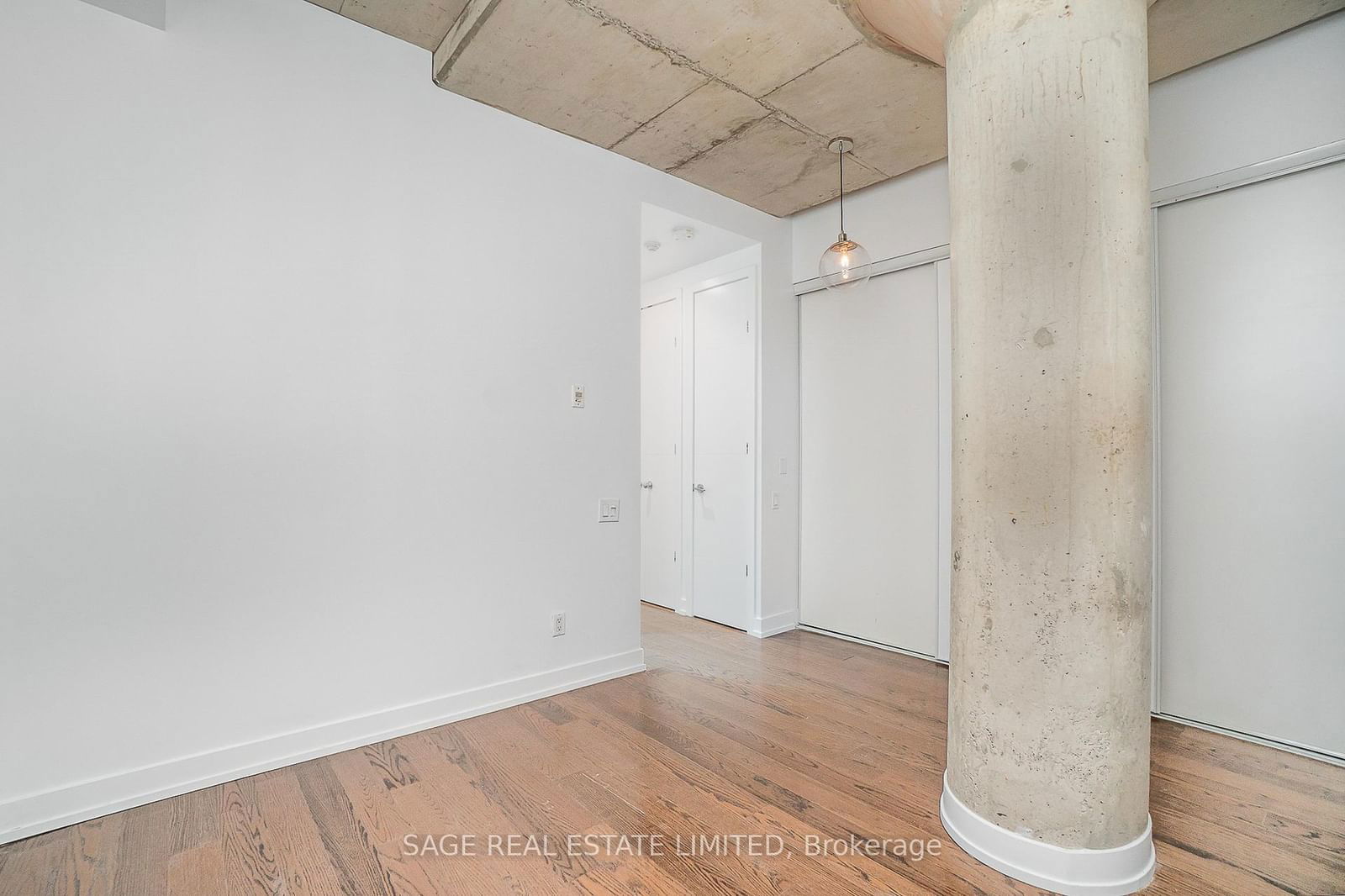 66 Portland St, unit 305 for rent