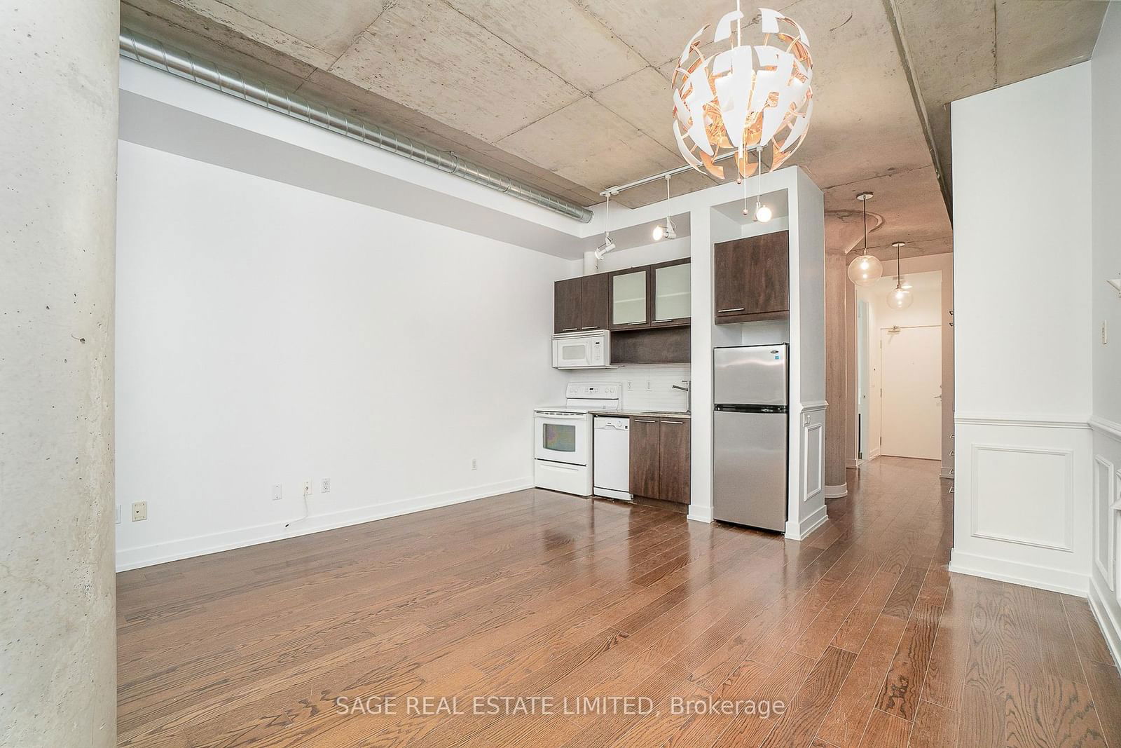 66 Portland St, unit 305 for rent