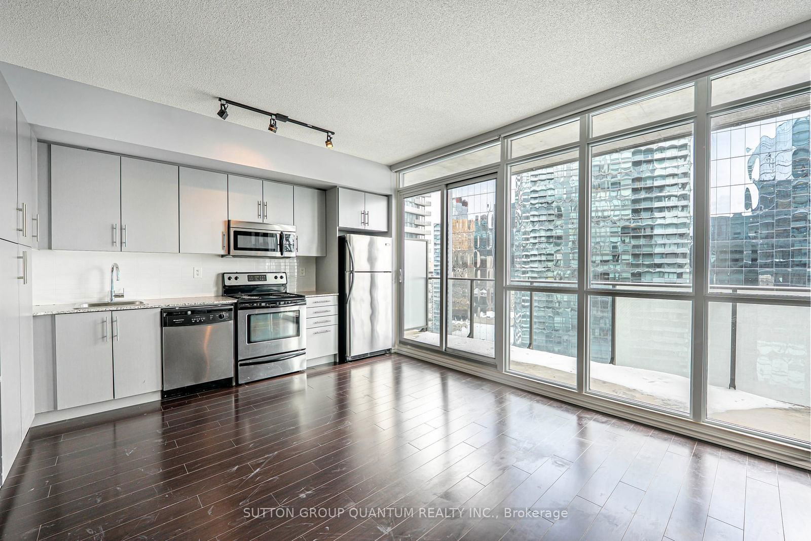 55 Bremner Blvd, unit 3009 for rent