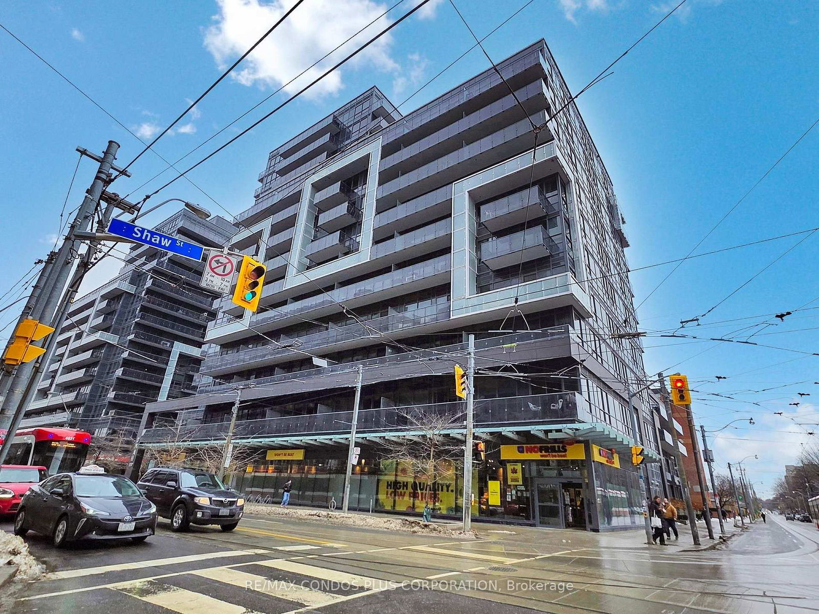 1030 King St W, unit 706 for rent