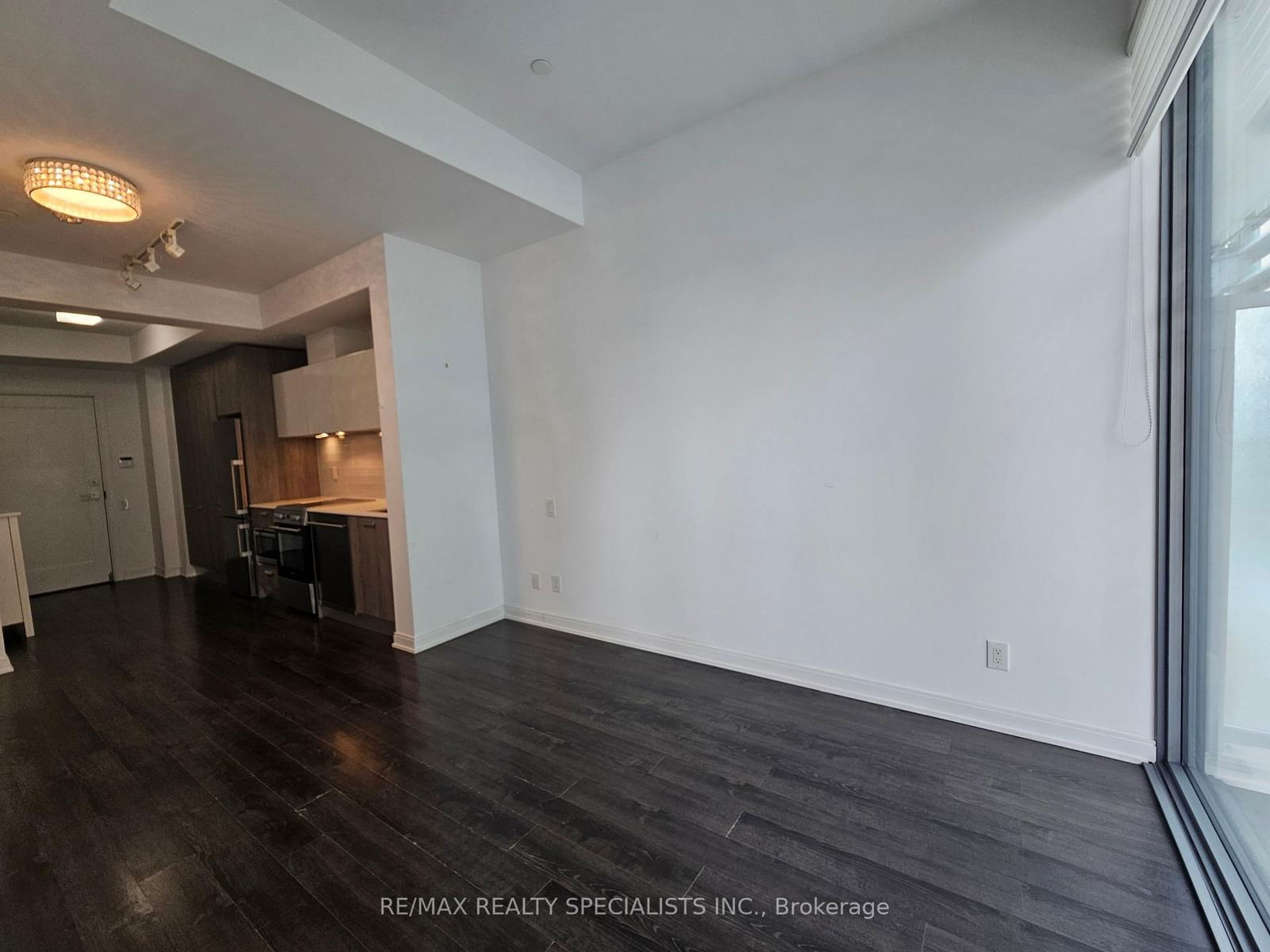 50 CHARLES St E, unit 3007 for rent