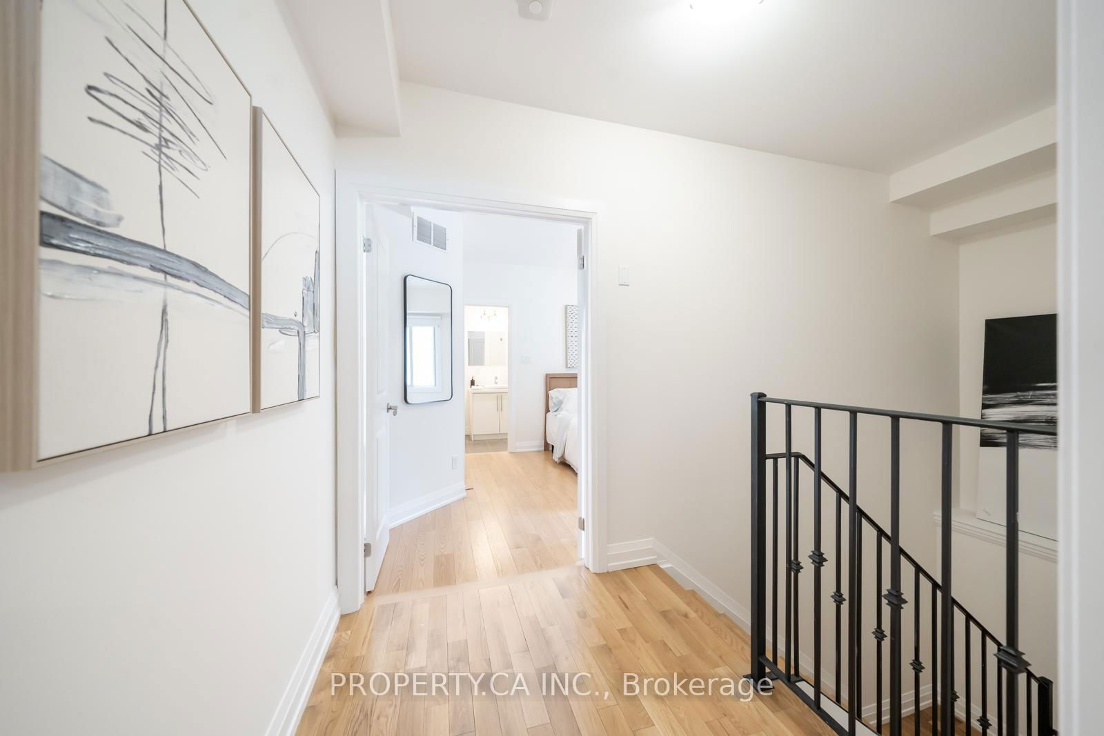 473 Dupont St, unit 1 for sale