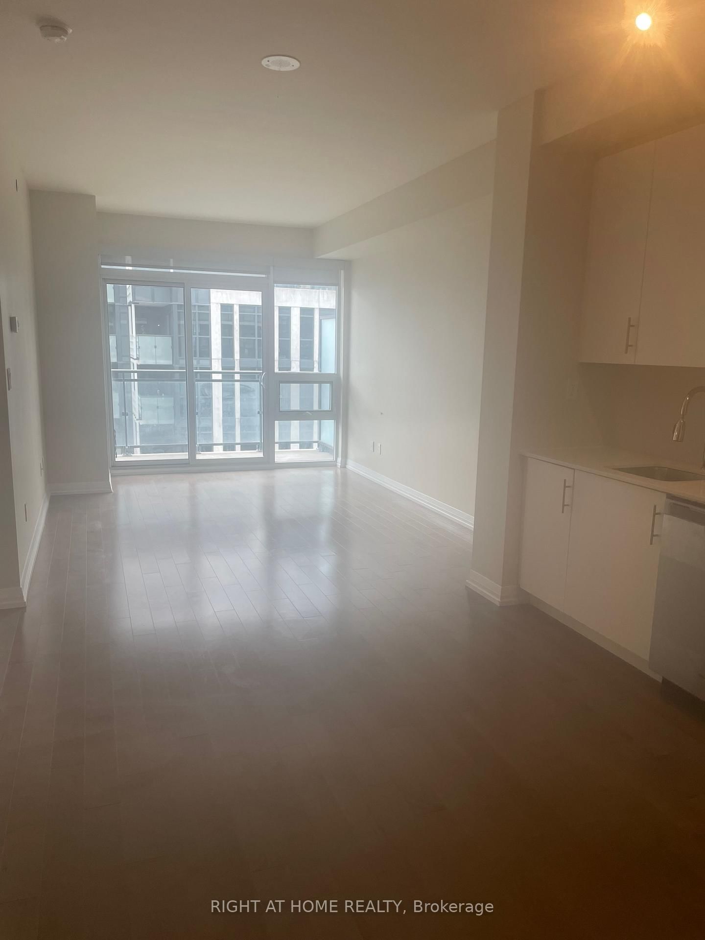 460 Adelaide St E, unit 2101 for rent