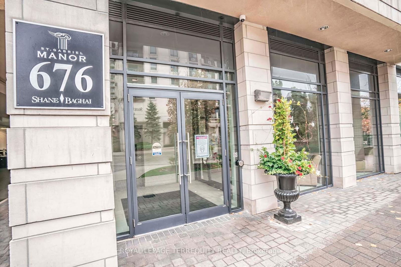 676 Sheppard Ave E, unit 607 for rent