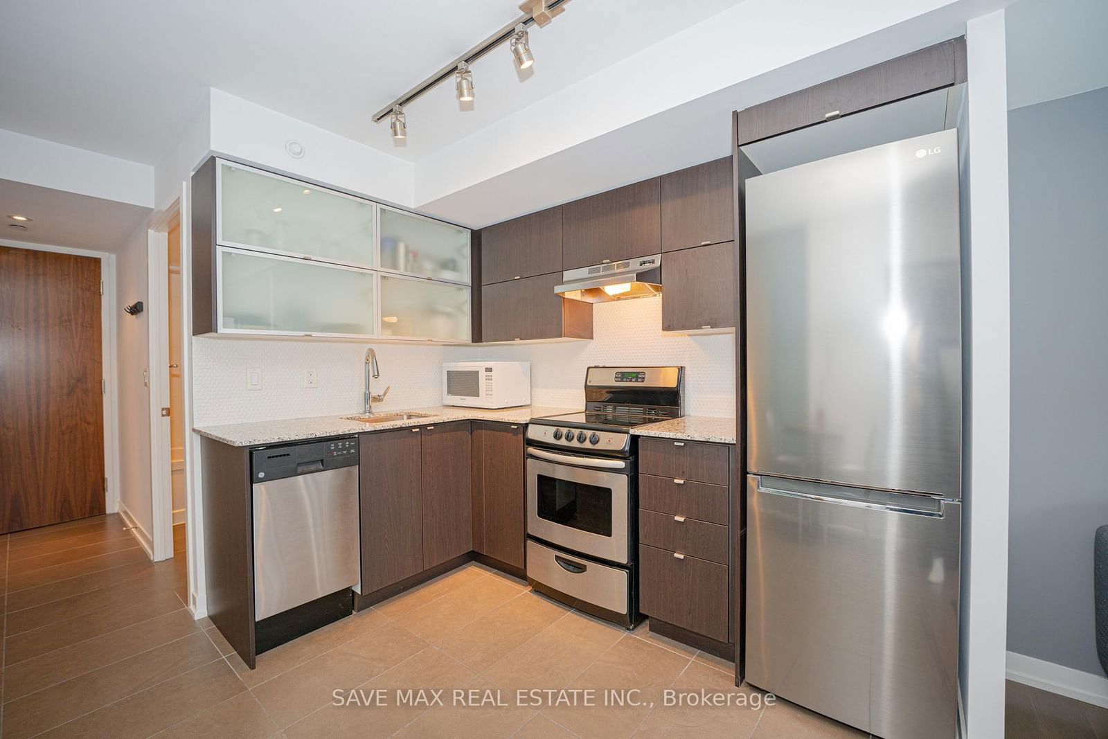 170 FORT YORK Blvd, unit 407 for sale