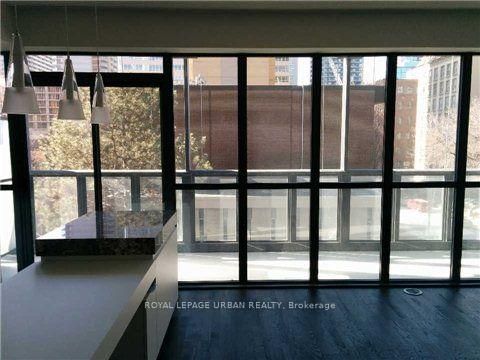 101 Charles St E, unit 405 for rent