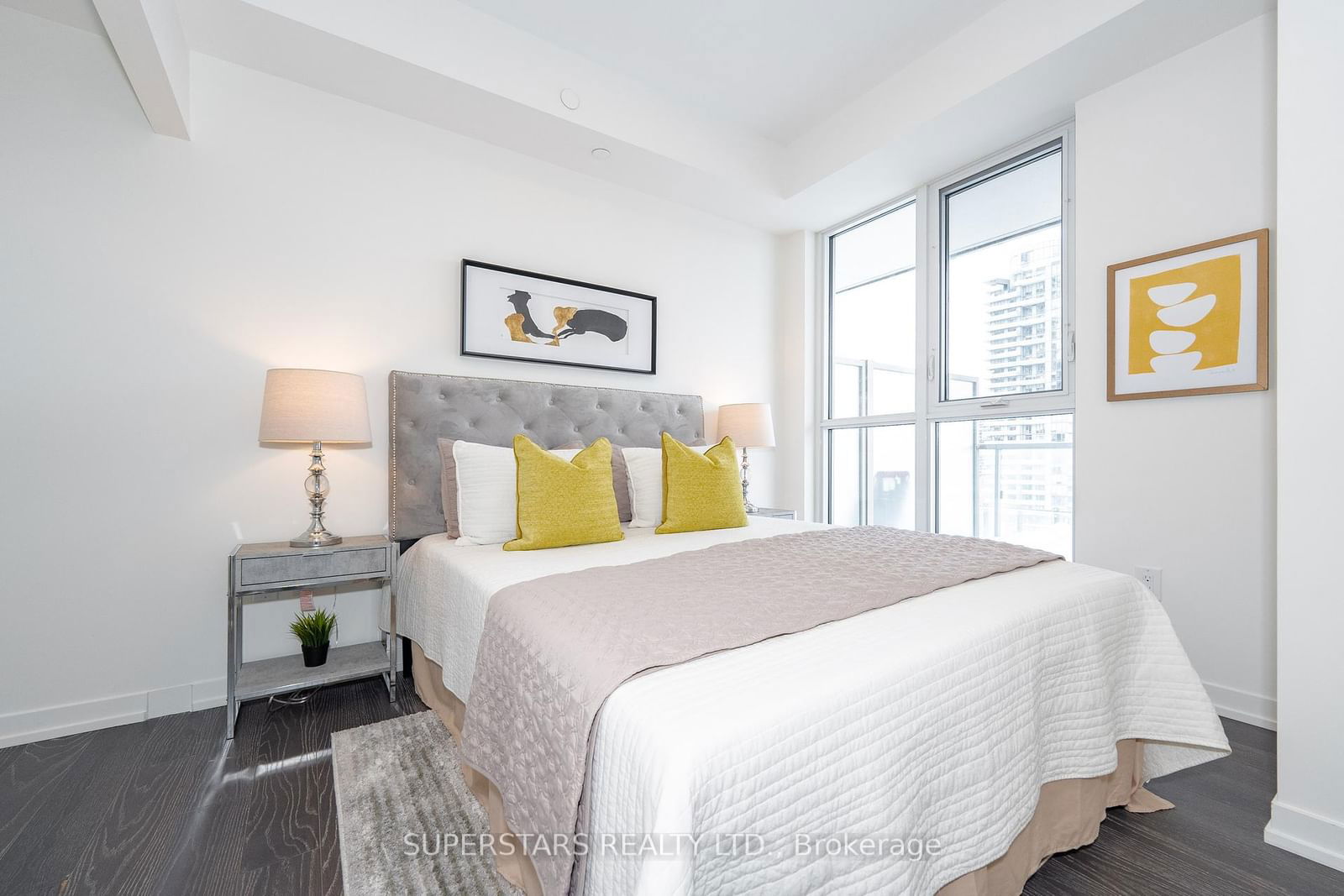 15 Lower Jarvis St, unit 1212 for sale