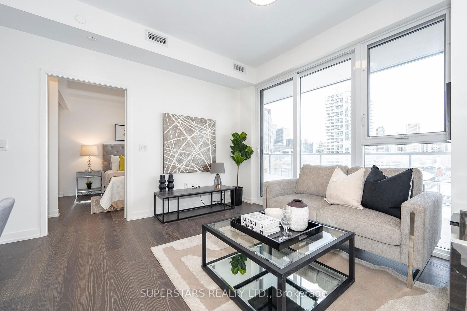 15 Lower Jarvis St, unit 1212 for sale