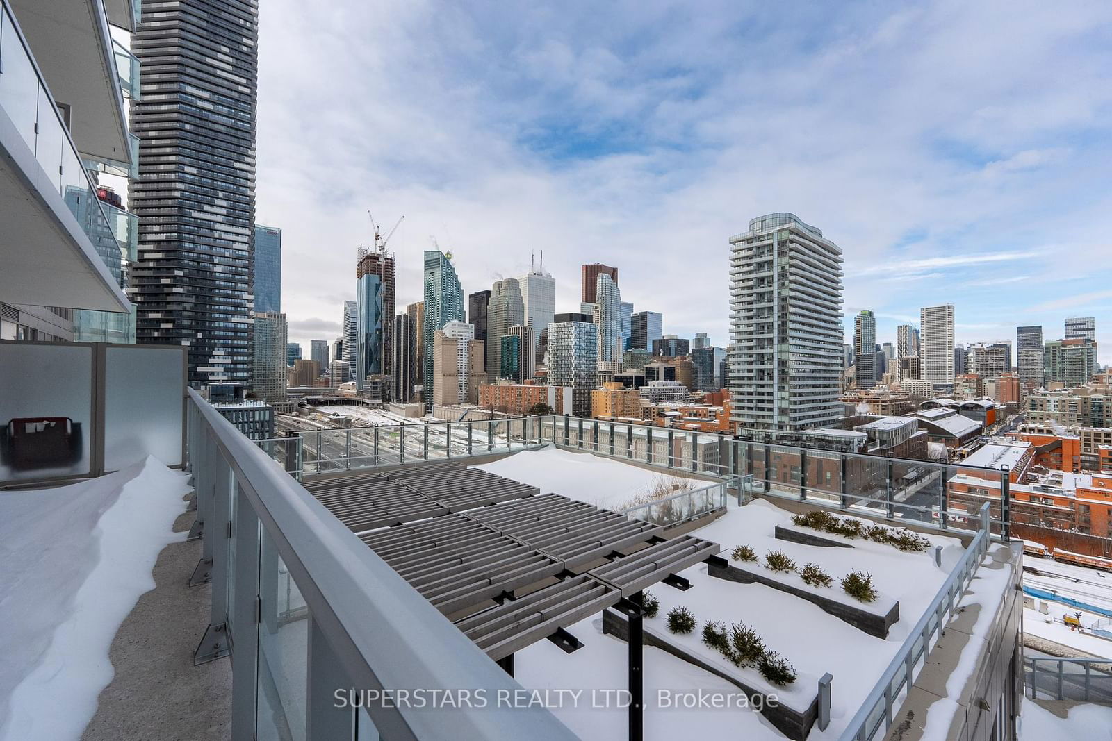 15 Lower Jarvis St, unit 1212 for sale