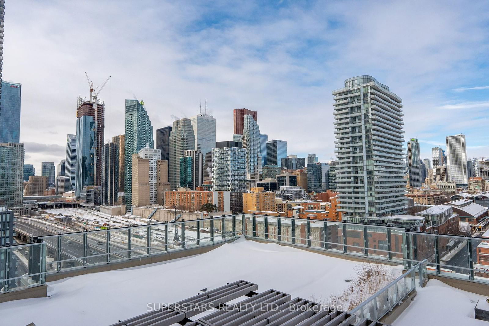 15 Lower Jarvis St, unit 1212 for sale