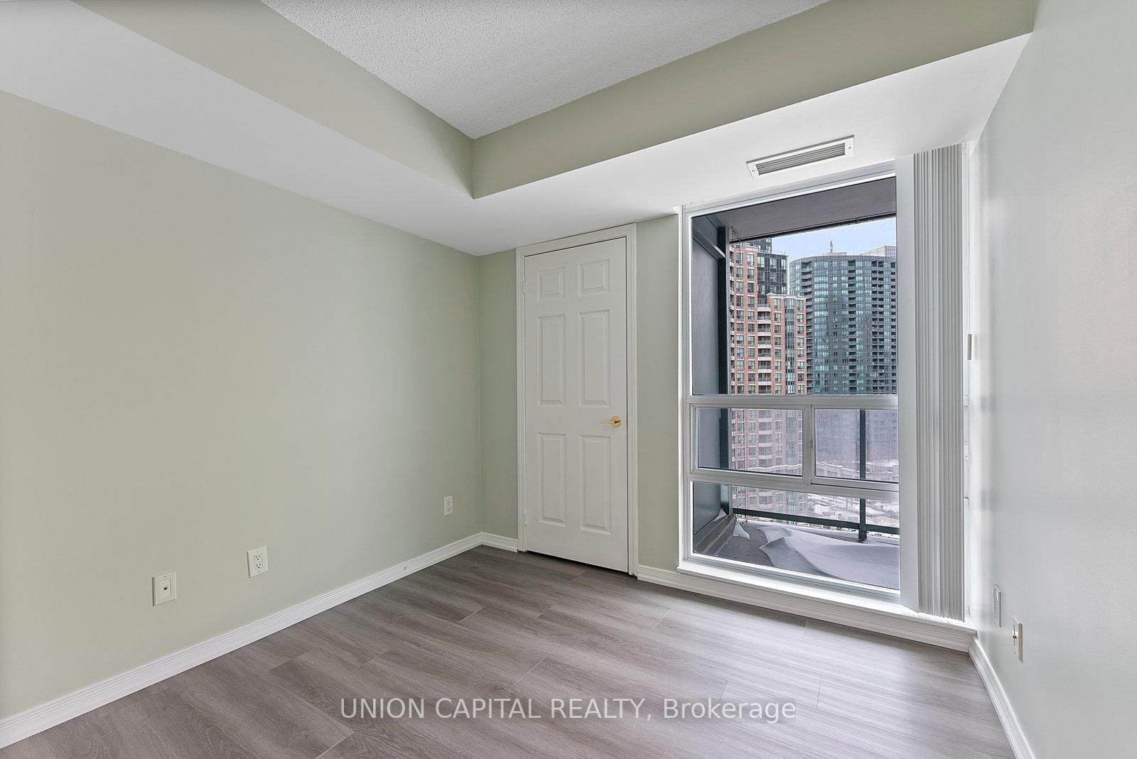 5508 Yonge St, unit 1508 for sale