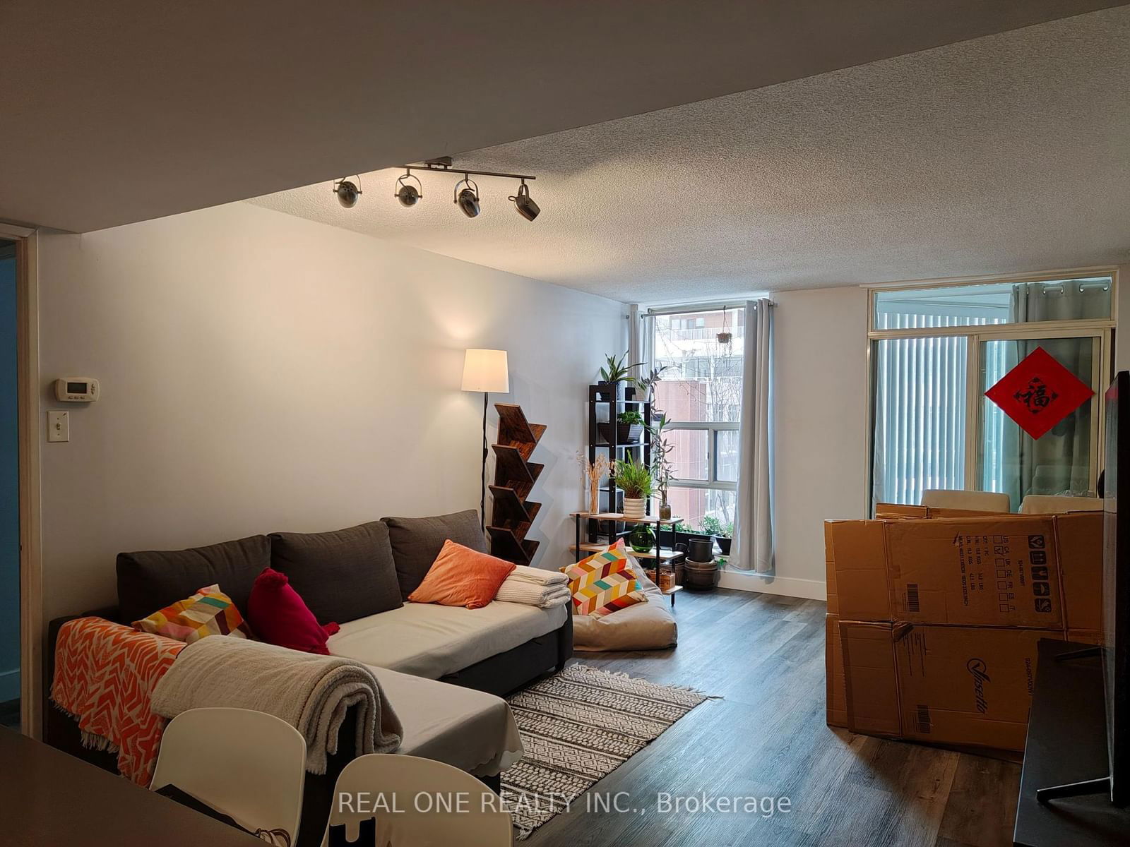 701 King St W, unit 501 for rent