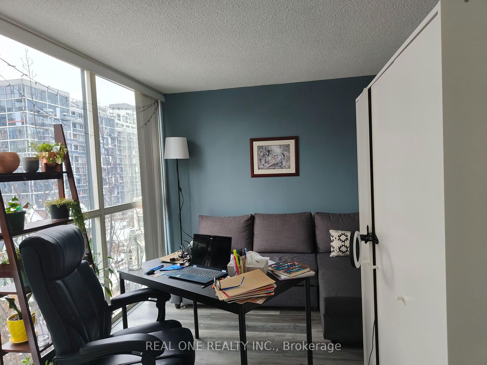 701 King St W, unit 501 for rent