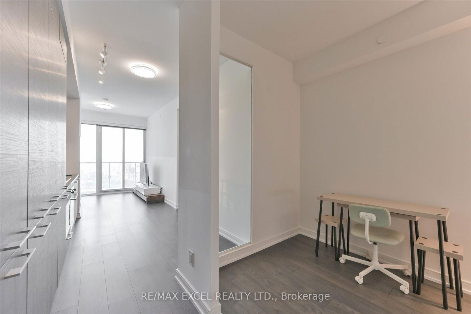 3 Gloucester St, unit 3312 for sale