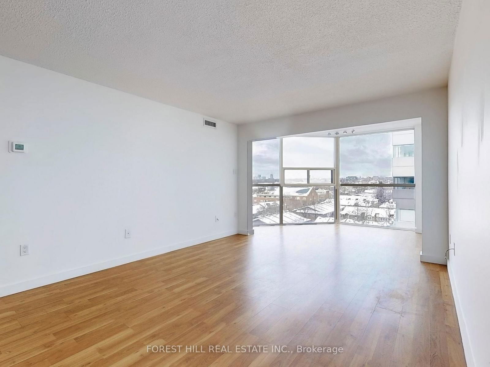 725 King St, unit 901 for sale