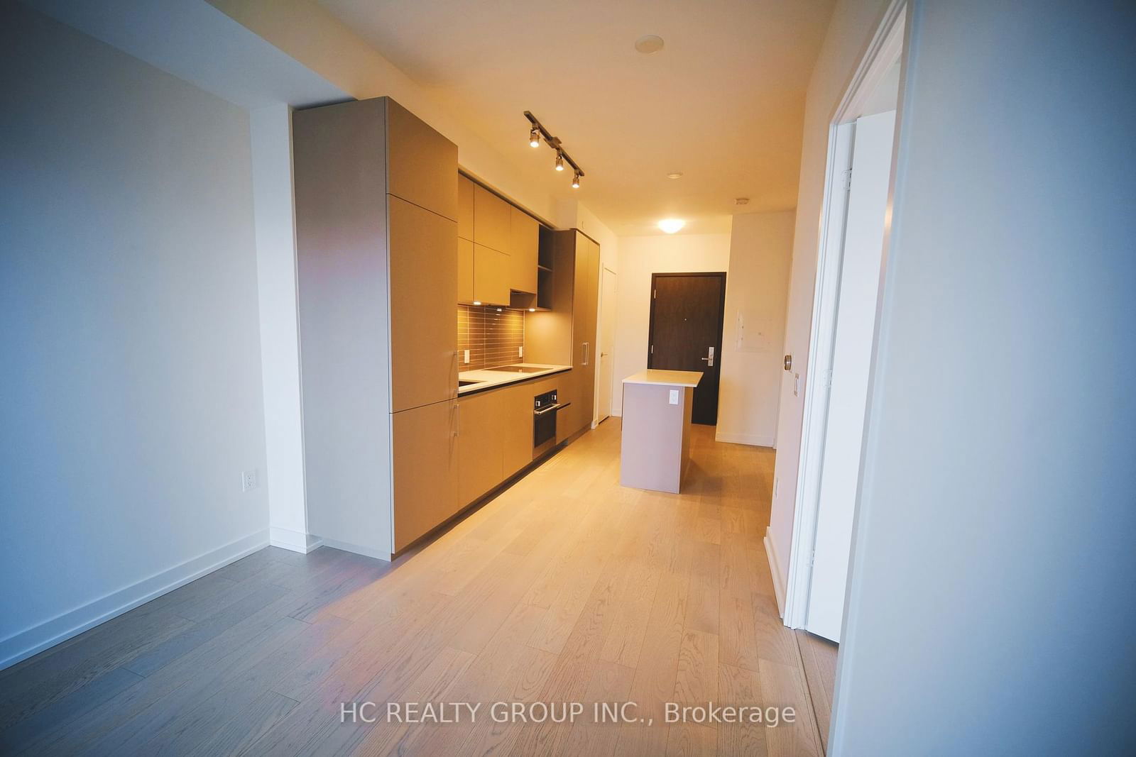 1 Yorkville Ave, unit 4512 for sale