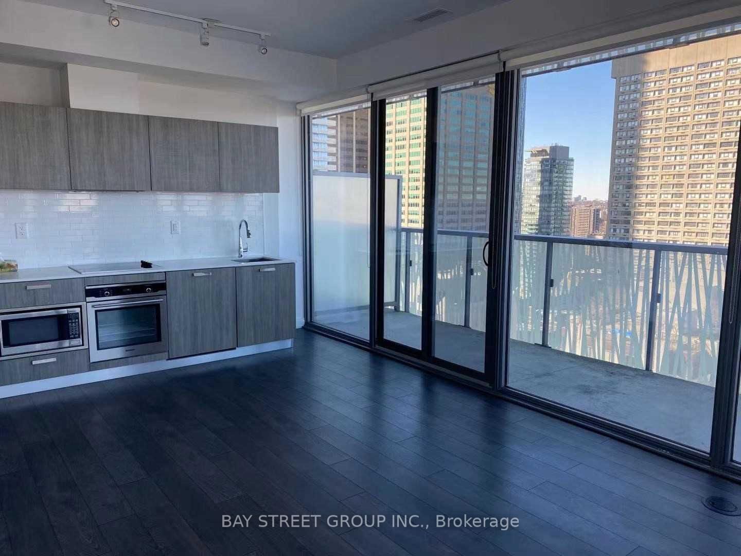 50 Charles St E, unit 2612 for rent