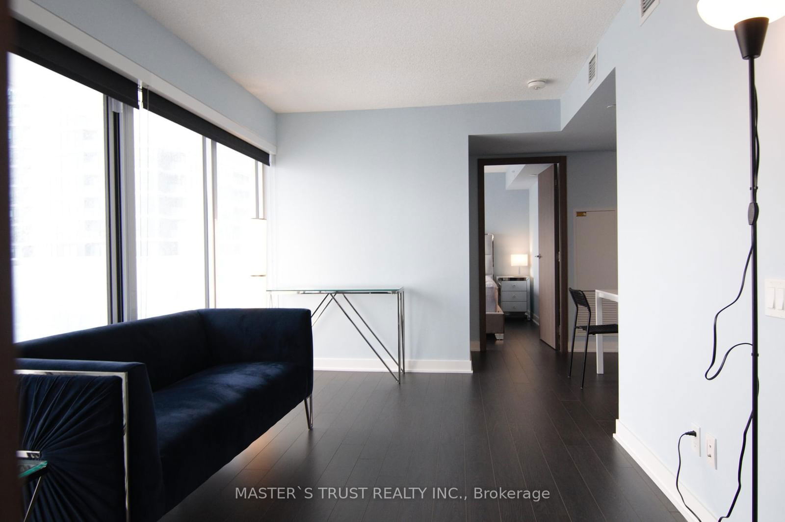 19 Bathurst St, unit 2211 for rent