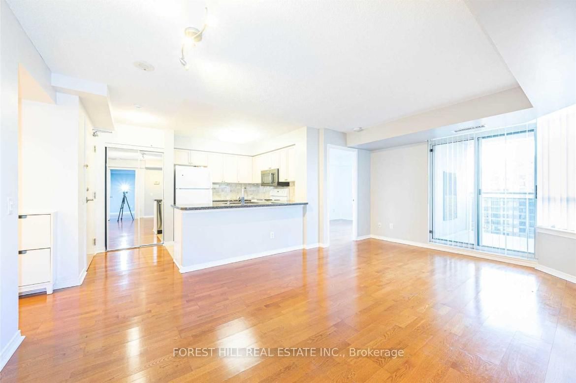 155 Beecroft Rd, unit 2816 for rent