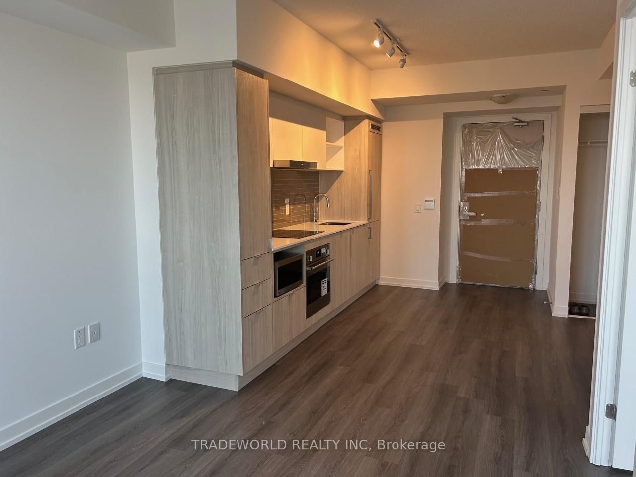 138 Downes St, unit 2605 for rent