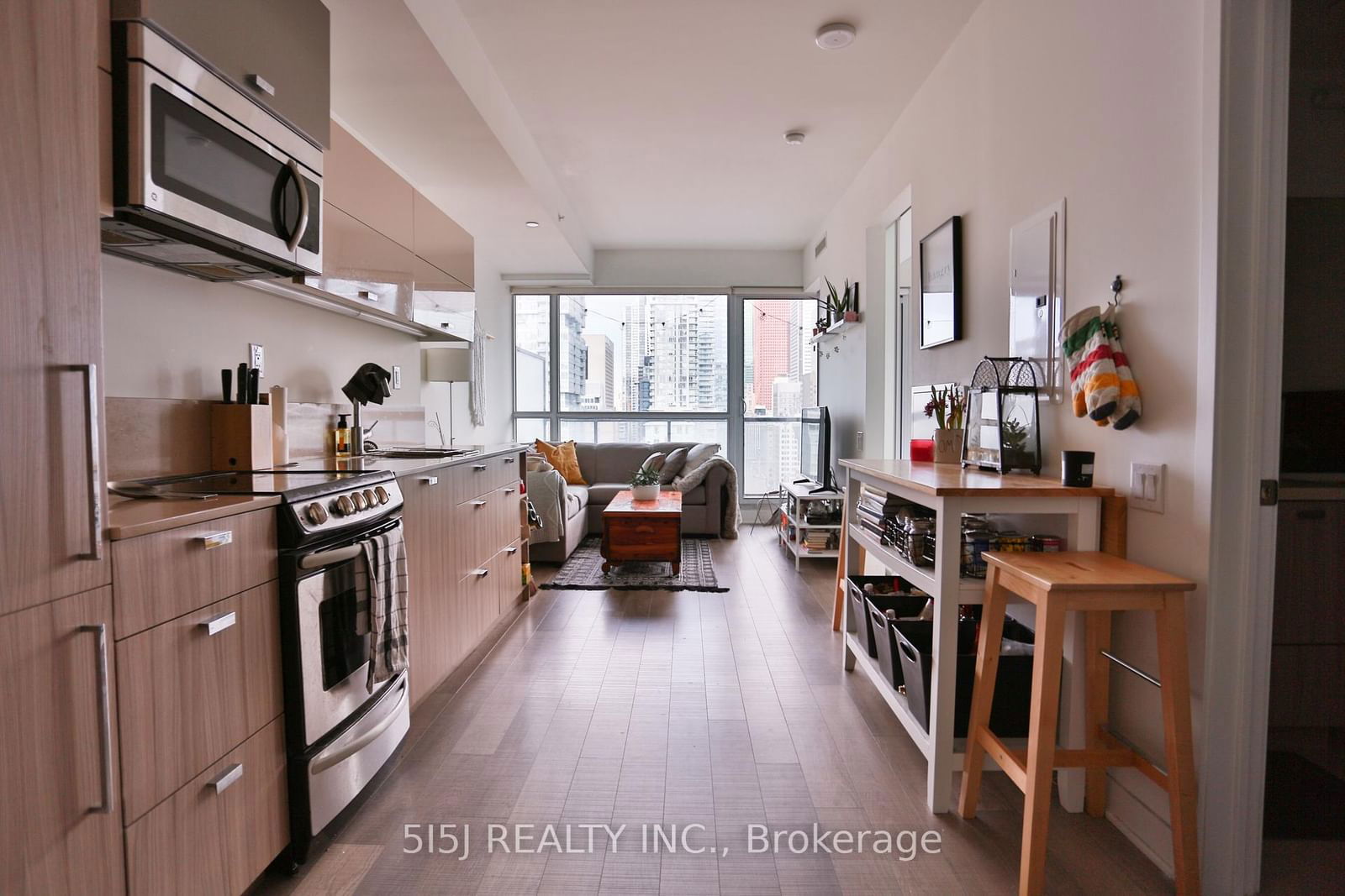 290 Adelaide St W, unit 1506 for rent